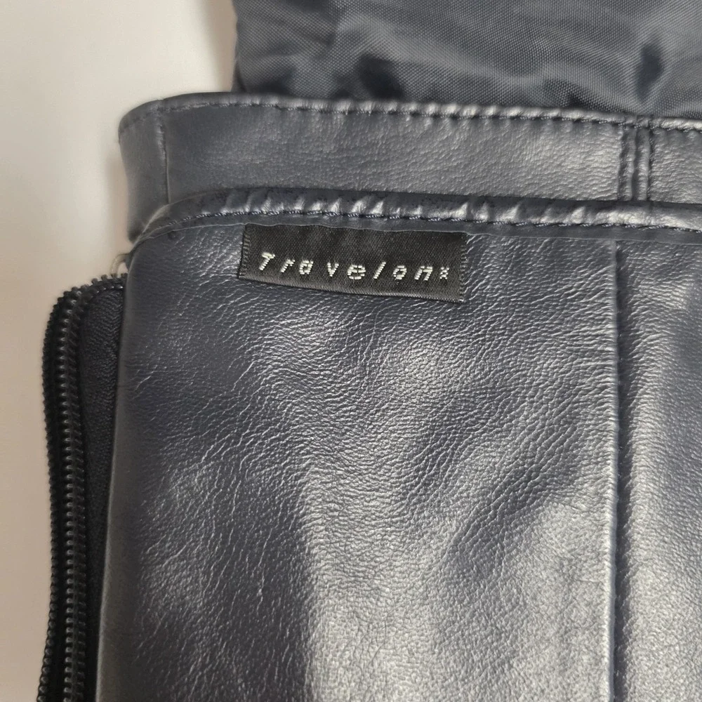 Travelon Vintage Navy Blue Smooth Leather One Shoulder Sling Crossbody